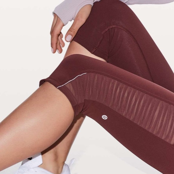 Lululemon sharp turns crop 17” redwood 4 - Picture 9 of 9